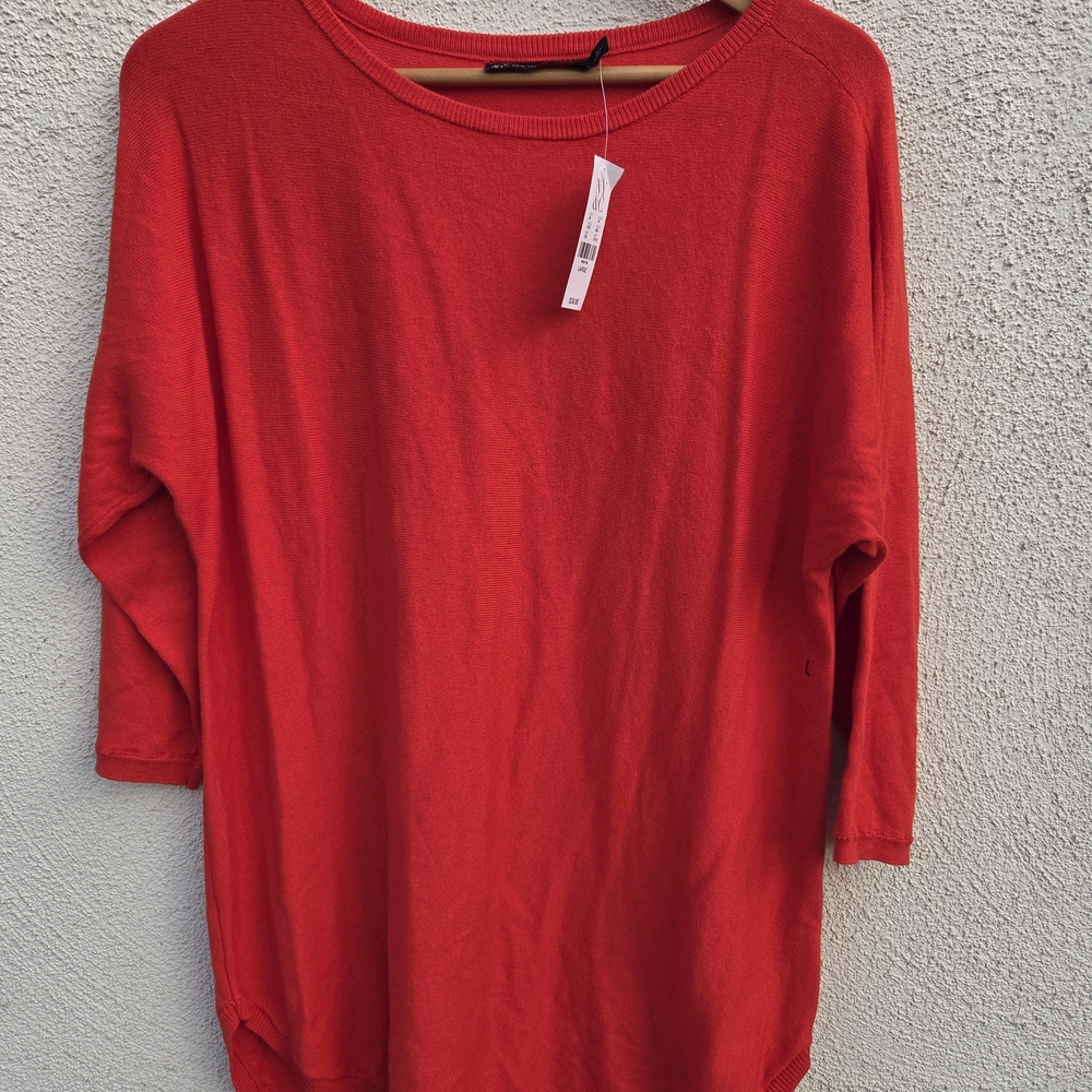 New York & Company Red 3/4 Sleeve Relaxed Blouse